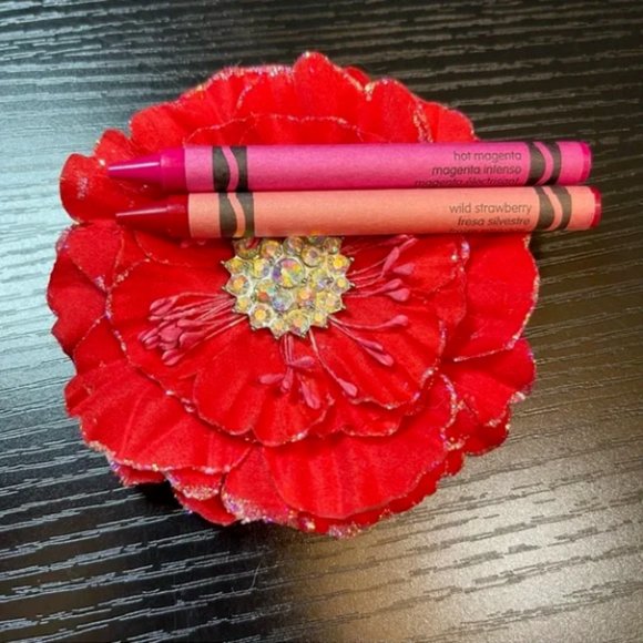 Tieks Flower Watermelon Box Topper with Faux Rhinestones in Center - Picture 4 of 4